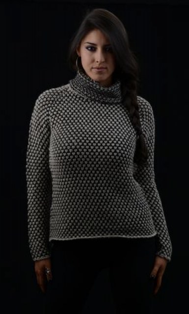18G-404 Sweater
